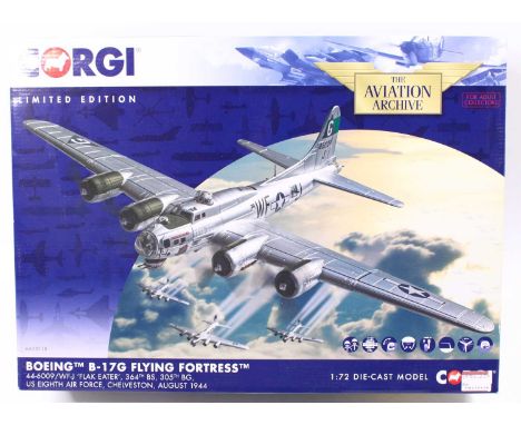 A Corgi limited edition 1/72 scale Aviation Archive model of a No. AA33318 Boeing TM B-17G Flying Fortress, housed in a card 