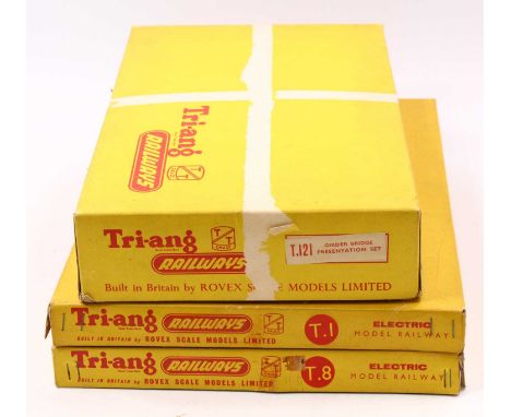 Three Triang boxed sets TT 3mm scale: T8 boxed set comprising Bullied Merchant Navy 4-6-2 loco &amp; tender  ‘Clan Line’ with