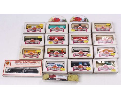 Bachmann N-gauge items: item 54551 2-8-2 Mikado loco &amp; tender ‘Union Pacific’ No.2528; with 15 goods/freight wagons/cars.