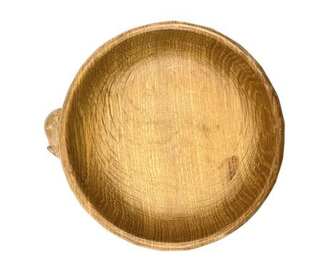 'Mouseman' tooled oak nut bowl carved with mouse signature, by Robert Thompson of Kilburn Dimensions: Length/Width:&nbsp;16cm