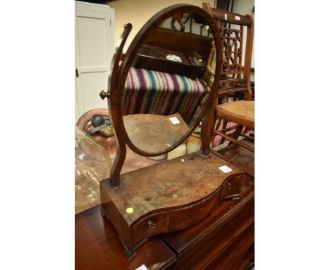 An early 20th Century mahogany and inlaid toilet mirror having shaped triple drawer base, width approx. 42cm, veneer lifting 