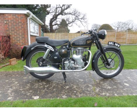 1954 Velocette 349cc MACRegistration no. SKL 164Frame no. RS 3357Engine no. MAC 22441In 1933 Veloce Limited augmented its est