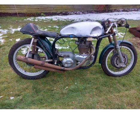 c.1959 Norton 745cc Featherbed / Commando Racing MotorcycleRegistration no. unregisteredFrame no. P122 79818Engine no. 20M3S/