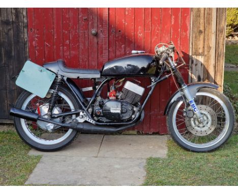 1975 Yamaha RD 250 Racing Motorcycle 247ccRegistration no. LRO 854PFrame no. 5269 (522-005269)Engine no. 5269 (522-005269)Wel