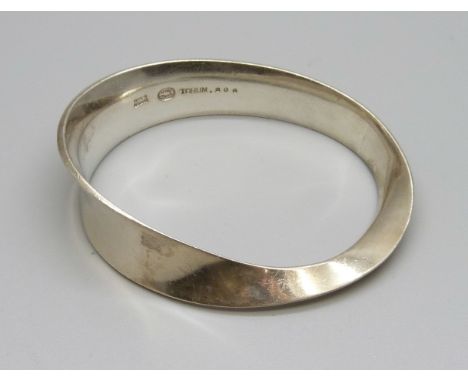 A Georg Jensen silver bangle, marked Torun 206, 53g 