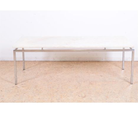 Verchroomde vintage salontafel met natuurstenen blad, ontwerp Gerard van den Berg voor Spectrum, 70-er jaren, 40 x 120 x 50 c