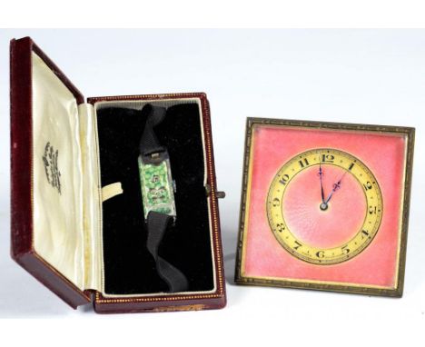 A GILTMETAL AND PINK GUILLOCHE ENAMEL STRUT TIMEPIECE, 6.5CM W, C1930 AND AN ART DECO CHROMIUM PLATED AND JADE GREEN PAINTED 