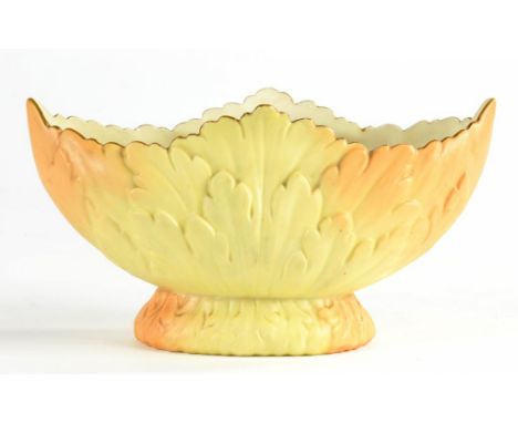 A LOCKE & CO WORCESTER VASE, OF BOAT SHAPE AND MOULDED WITH OVERLAPPING LEAVES IN SHADED APRICOT AND GILT, 10CM H, GREEN PRIN