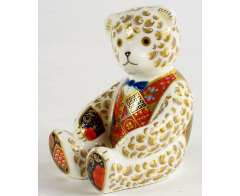 A ROYAL CROWN DERBY TEDDY BEAR PAPERWEIGHT, 11CM H, PRINTED MARK AND MONOGRAM, GILT BUTTON