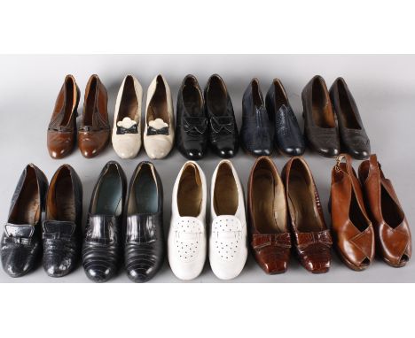 Ten pairs of ladies vintage shoes, comprising: 1940s leather shoes with the CC41 utility stamp, 1940s brown leather peep toe 