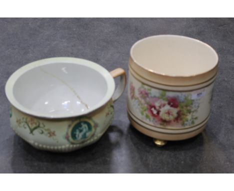 Royal Devon planter and chamber pot 