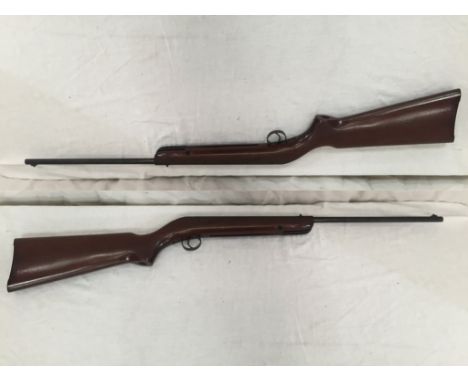 An unmarked vintage air rifle