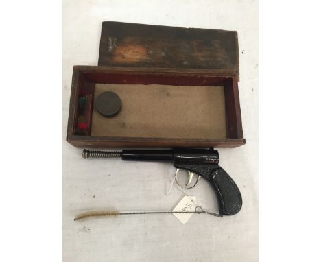 Boxed William Tell vintage air pistol