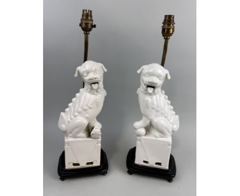 A PAIR OF CHINESE CERAMIC FOO DOG TEMPLE LION LAMPS48cm H each.