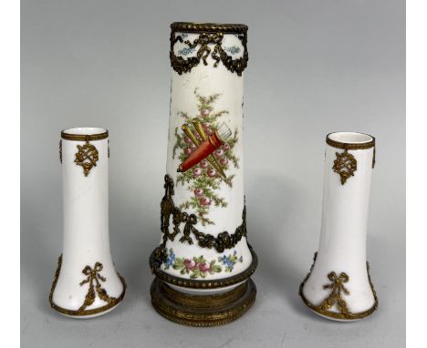 A VINCENNES PORCELAIN GARNITURETallest 19cm H