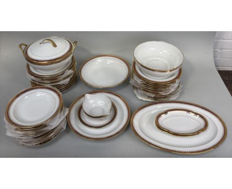 A LIMOGES ULIM PORCELAIN PART DINNER SET