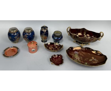 A COLLECTION OF CARLTON WARE CERAMICS