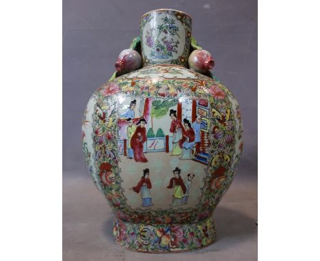 A Chinese Famille Rose moon flask vase, late Qing to first half of 20th century, decorated with courtyard scenes, pomegranate