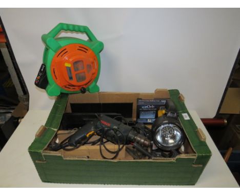 A TRAY OF ASSORTED TOOLS TO INCLUDE A EX REEL