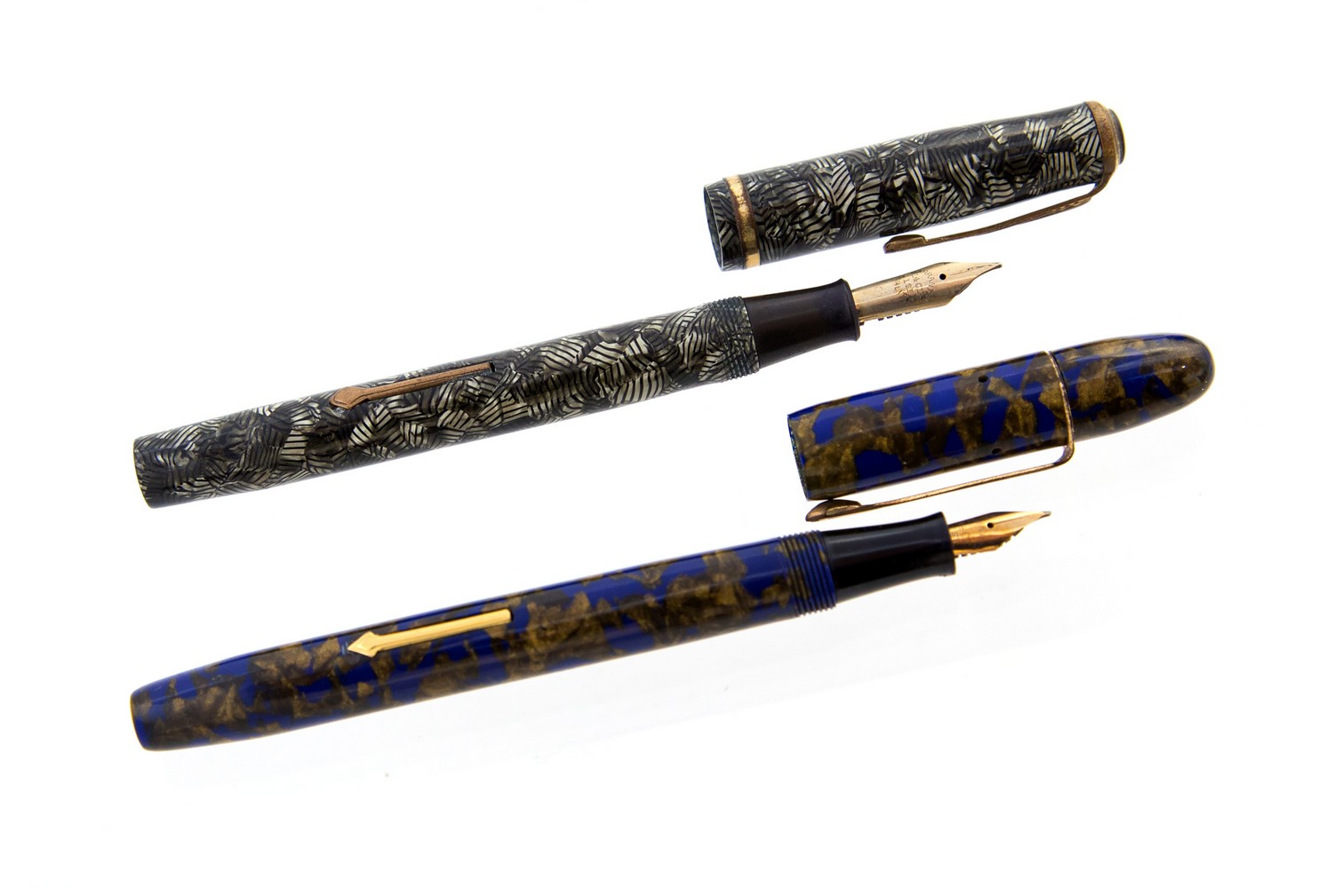 Wyvern fountain pens including No5 blue and gold mica marbled and 60 C