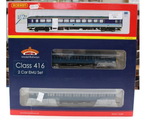 Hornby/Bachmann: A boxed Regional BR Class 153 DMU '153303', R2759' and a boxed Bachmann Class 416 2EPB EMU 5764 BR Blue Set,