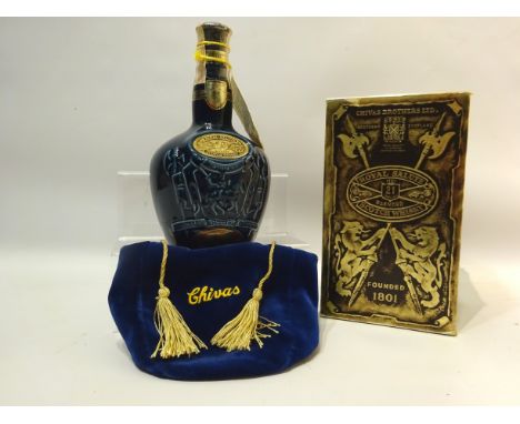 Royal Salute blended Scotch Whisky, 21 years old, blended & bottled by Chivas Brothers with swing label, in blue Spode flagon