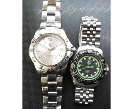 A Ladies Tag Heuer professional 200 meters with green chapter ring, movement signed Tag Heuer 2.93 ETA 955 412, back of the c