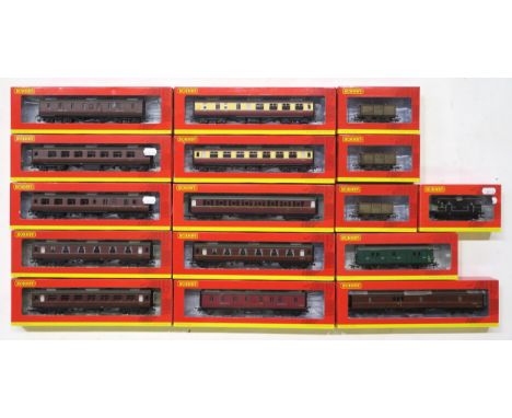 Hornby 00-gauge rolling stock, boxed, to include R4237A BR (ex LMS) Full Brake Coach, R4448 BR (ex LMS) Corridor 3rd Class Co