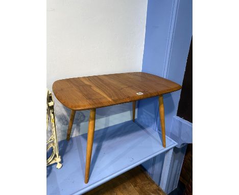 An Ercol style rectangular coffee table, H 45cm, L 68cm, W 45cm