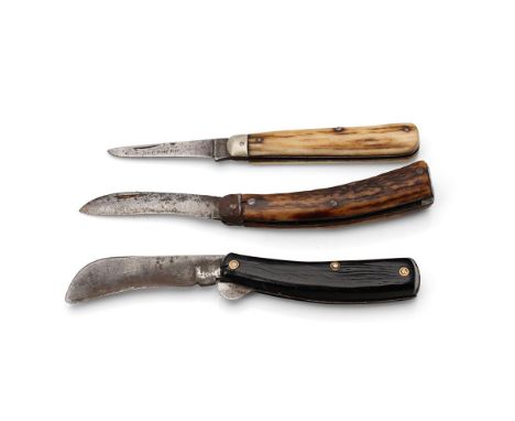 Three Sheffield Made Bone Handle Flat Cap Folding Pocket Knife Pruners one late Victorian Stag antler handle flat cap pruner 