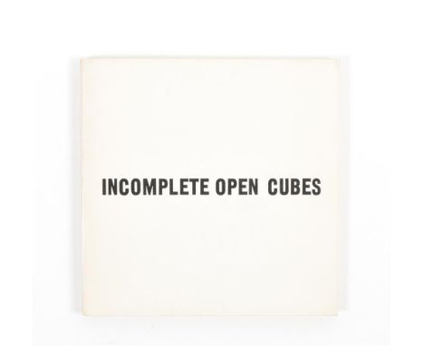 New York, John Weber Gallery, 1974. Softcover, 20.5 x 20.5 cm, approx. 260 pp. First edition. Artists' book featuring a serie