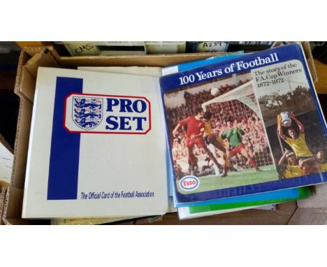 FOOTBALL, selection, inc. mainly complete, Pro-Set(2), 1990/1 &amp; 1991/2; Upper Dec 1994 World Cup (duplication); sticker a