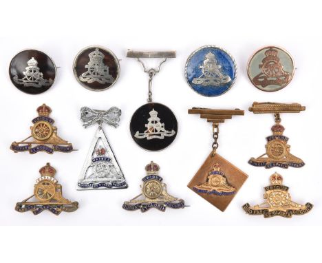 12 R Artillery sweetheart brooches: 4 enamelled as for cap badge, one set with brilliants; 4 roundels with inlaid badge as fo