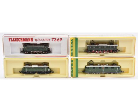 4x N gauge model railway Continental outline pantograph locomotives by Minitrix and Fleischmann. A DB Class 132 locomotive, 1