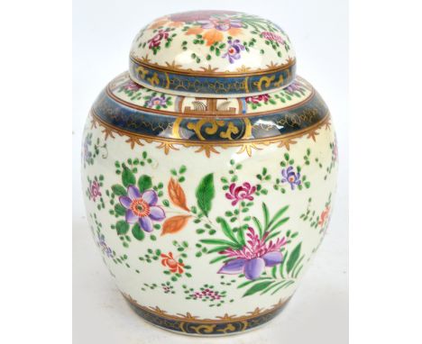 A c.1900 French Sampson ceramic ginger jar and cover, painted with floral sprays in the Chinese manner, height 23cm. CONDITIO