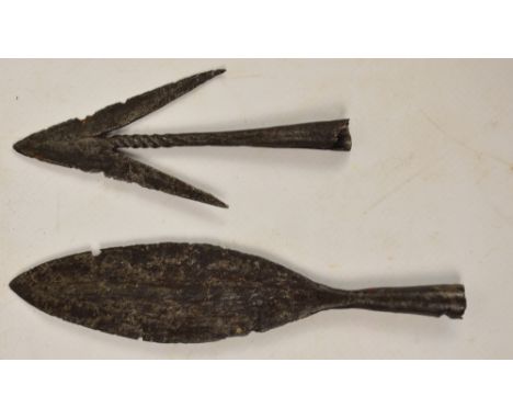 A Medieval iron socketed arrow head with leaf shaped blade and a Medieval iron arrow head with swallow tail barbs (2).