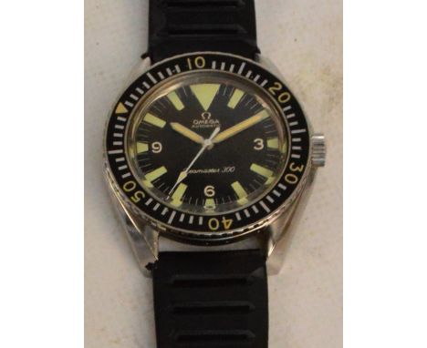 OMEGA; a gentleman's vintage Seamaster 300 wristwatch, the circular luminescent dial set with 369 and baton numerals and swee