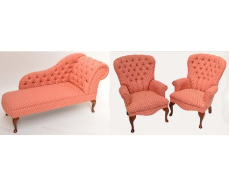 A reproduction upholstered chaise longue on cabriole legs, length 135cm, and two matching armchairs, with button upholstery t