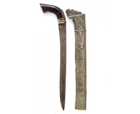 dating: 19th Century provenance: Sulawesi, Straight, single-edged blade made of pamor. Angled grip with sculpted  pommel (a c