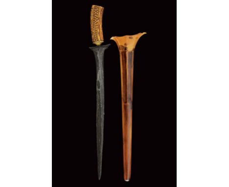 dating: End of 19th beginning of 20th Century provenance: Bali, Long, smooth, double-edged blade made of fine pamor; deer-hor