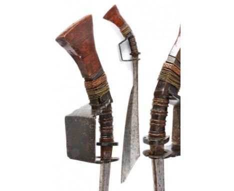dating: 19th Century provenance: Maluku Islands, Wide, single-edged blade made of pamor, with a long narrow tang first, then 