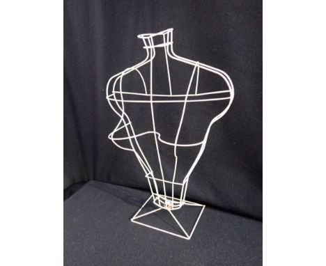 A VINTAGE WIREWORK SHOP DISPLAY LADIES' BUST, C. 1950s, 54 cm high