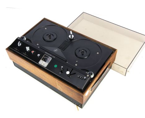 B &amp; O Reel to Reel, a Bang &amp; Olufsen Reel to Reel Beocord 1100, generally good condition untested 