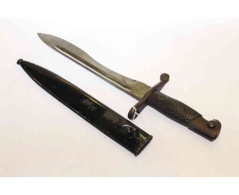 Bayonet and scabbard