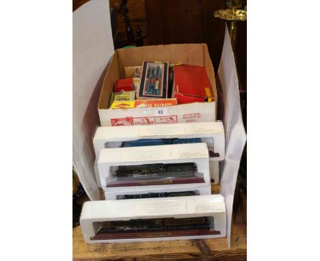 Boxed model locomotives and others to include Hornby and Lima