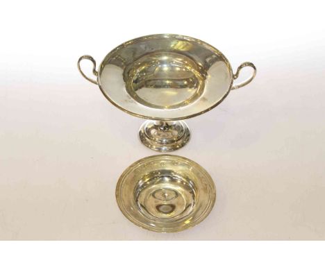 Small silver two-handled pedestal dish and a silver trinket dish, 5.7oz (2)