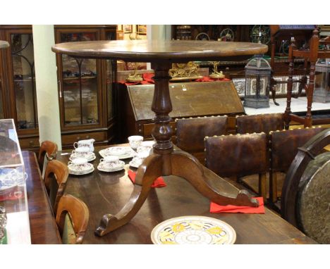 19th Century circular oak snap top supper table on pedestal tripod base