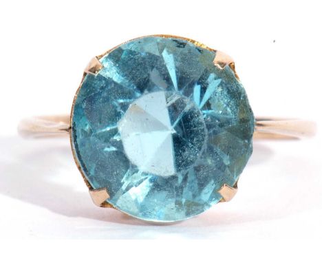 Modern 9ct stamped large round cut light blue stone ring, size K