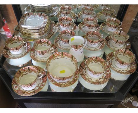 An Edwardian Roslyn china floral design part tea service, with garland decoration 39 pieces