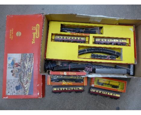 A Lima tank engine, a Hornby 00 gauge train set RS21, boxed and other Hornby accessories, including coaches, controllers, tra